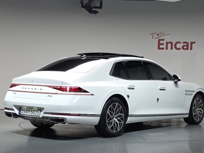 صورة 3 لـ 2023 Genesis G90 (RS4)