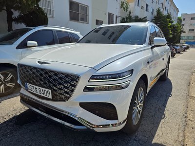 GENESIS GV80 - 5