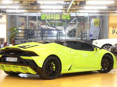 LAMBORGHINI HURACAN - 2