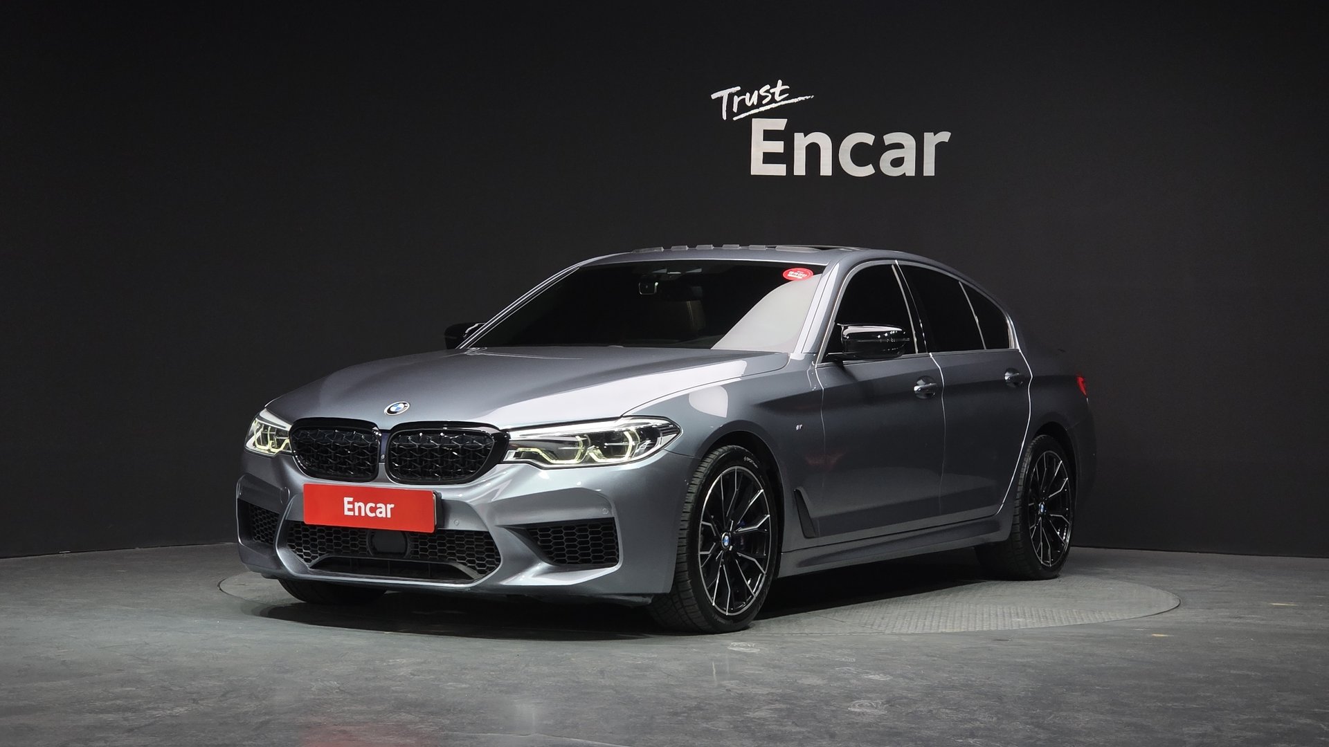 BMW 5 SERIES - View 1