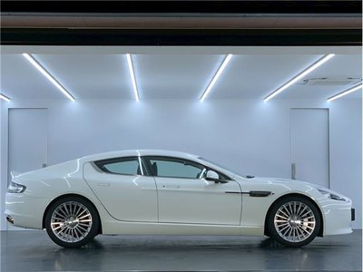 2016 Aston Martin RAPIDE 照片 9