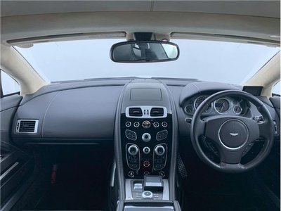 2016 Aston Martin RAPIDE 照片 4