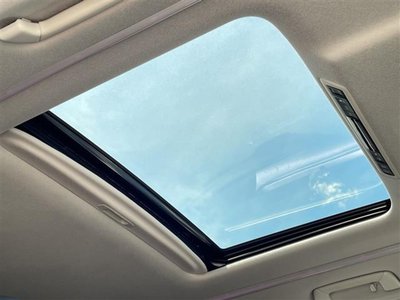 2022 Toyota ALPHARD photo 4