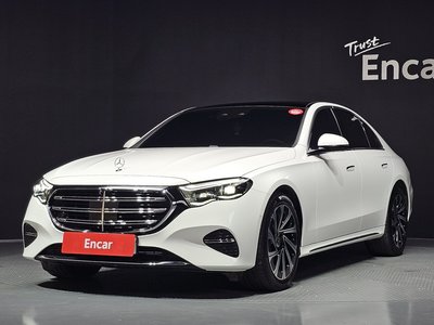 2025 Mercedes-BENZ E-CLASS — фото 1