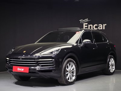 PORSCHE CAYENNE - 1