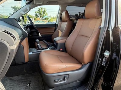 2022 Toyota LAND CRUISER PRADO — миниатюра 17