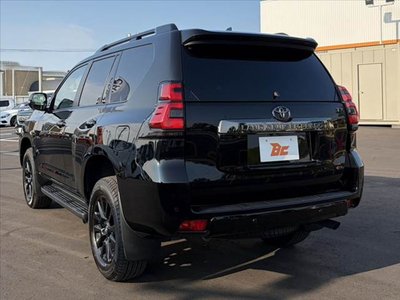 2022 Toyota LAND CRUISER PRADO — миниатюра 15