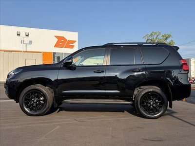 2022 Toyota LAND CRUISER PRADO — миниатюра 11
