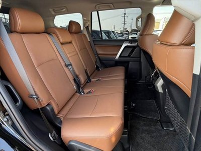 2022 Toyota LAND CRUISER PRADO — миниатюра 18