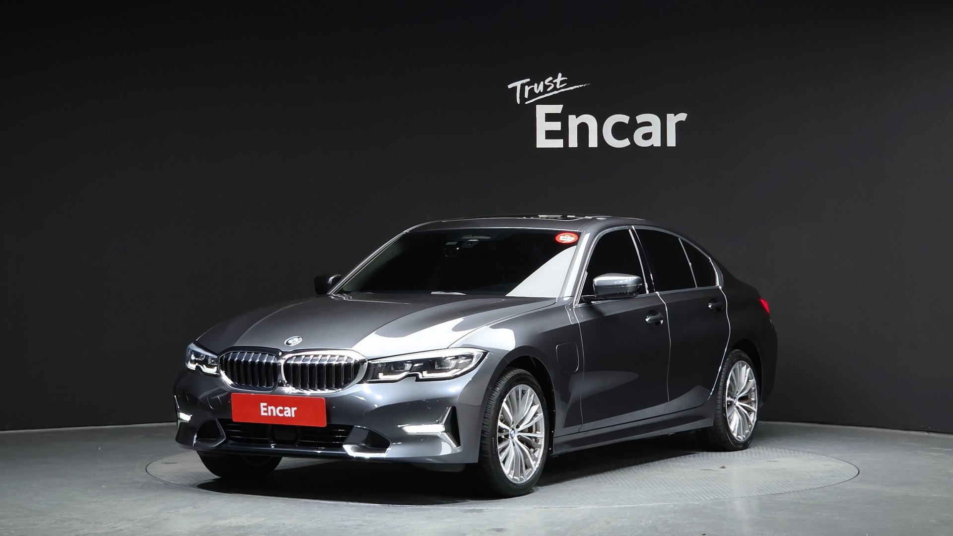 BMW 3 SERIES - View 1