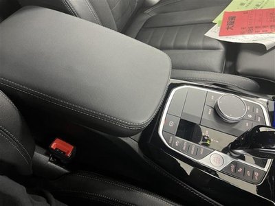 2024 BMW X4 — миниатюра 22