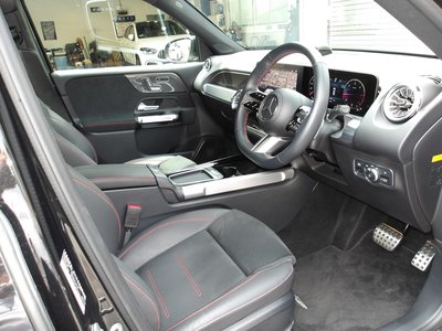 MERCEDES-BENZ GLB - 5