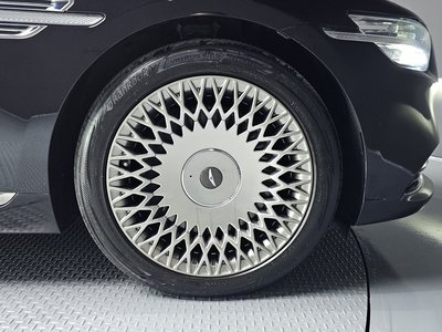 صورة 6 لـ 2021 Genesis G90