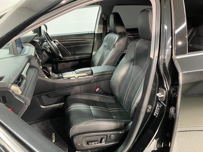 صورة 8 لـ 2021 Lexus RX