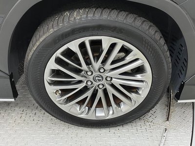صورة مصغرة 27 لـ 2021 Lexus RX