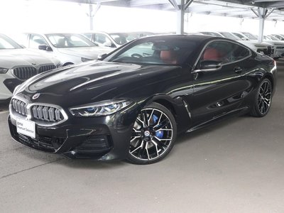 BMW 8 SERIES - 1