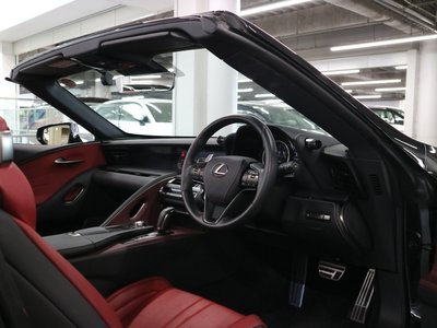 LEXUS LC CONVERTIBLE - 7