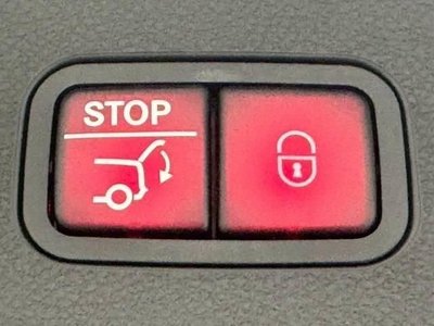 MERCEDES-BENZ E-CLASS - 7