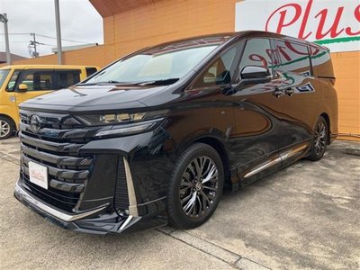 TOYOTA VELLFIRE - 1