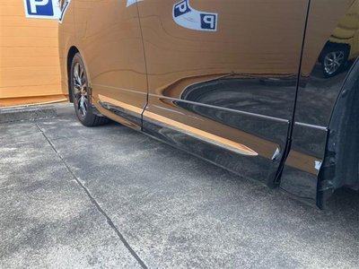 TOYOTA VELLFIRE - 8