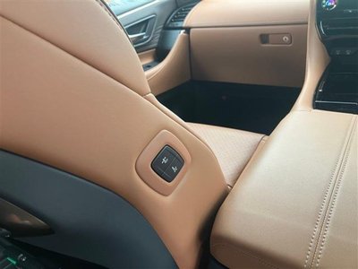 صورة مصغرة 18 لـ 2023 Toyota VELLFIRE