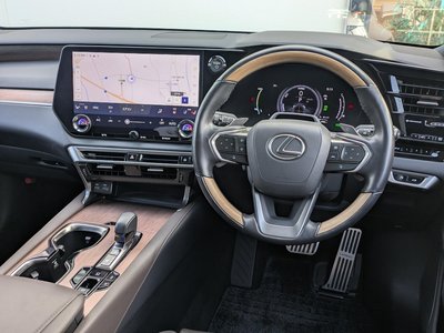 صورة مصغرة 51 لـ 2023 Lexus RX