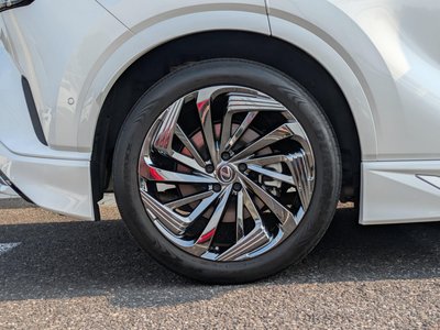 صورة مصغرة 33 لـ 2023 Lexus RX