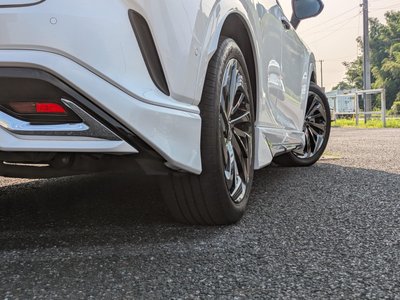 صورة مصغرة 34 لـ 2023 Lexus RX
