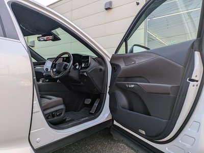 صورة مصغرة 66 لـ 2023 Lexus RX