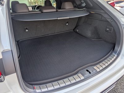صورة مصغرة 20 لـ 2023 Lexus RX