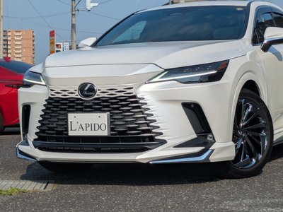 صورة 4 لـ 2023 Lexus RX