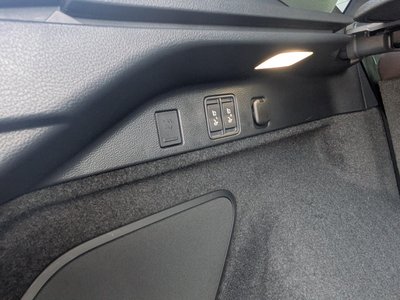 صورة مصغرة 74 لـ 2023 Lexus RX