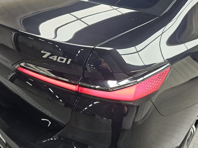 BMW 7 SERIES - 10