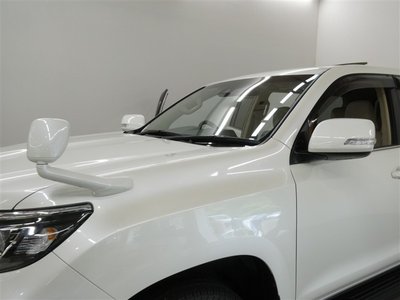 TOYOTA LAND CRUISER PRADO - 10