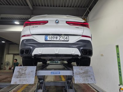 2025 BMW X6 照片 3