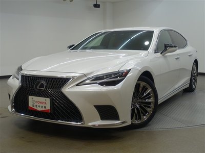 LEXUS LS - 6