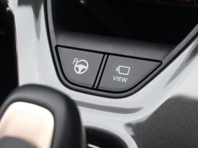 TOYOTA CROWN SPORT - 8