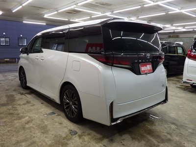 TOYOTA VELLFIRE - 9