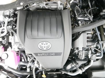 TOYOTA CROWN CROSSOVER - 5