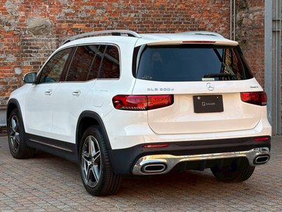 MERCEDES-BENZ GLB - 10