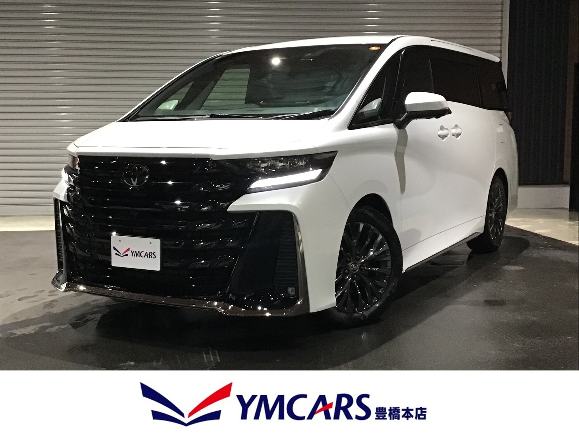 TOYOTA VELLFIRE - View 1