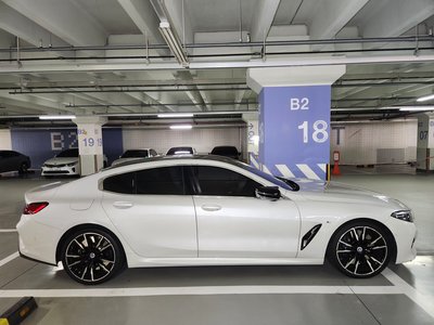 2022 BMW 8 SERIES 照片 4