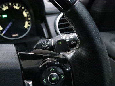 LAND ROVER DISCOVERY - 10