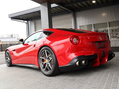 FERRARI F12 BERLINETTA - 2