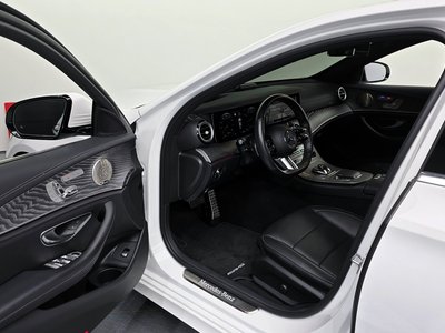 MERCEDES-BENZ E-CLASS - 10