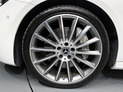 MERCEDES-BENZ E-CLASS - 6