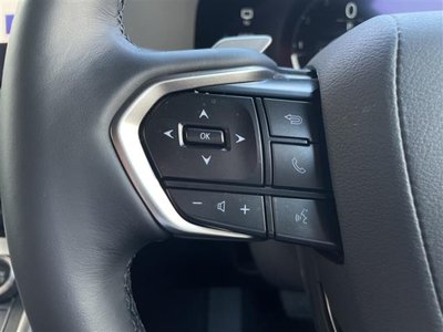 صورة 15 لـ 2025 Lexus GX