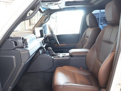 2024 Toyota LAND CRUISER 250 — миниатюра 18