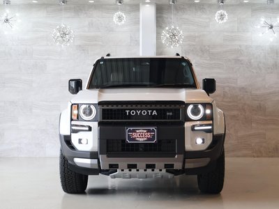 2024 Toyota LAND CRUISER 250 photo 2