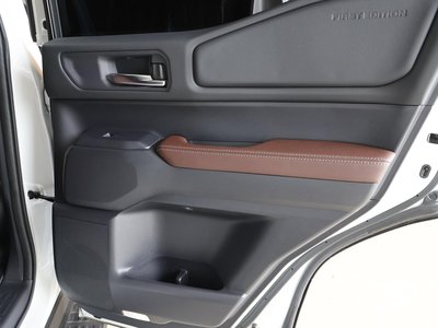 2024 Toyota LAND CRUISER 250 — миниатюра 29